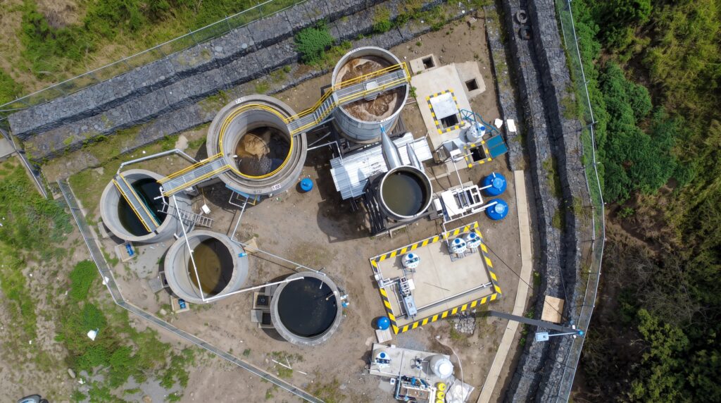 Planta de tratamiento de lixiviados de Píllaro construida por AWT